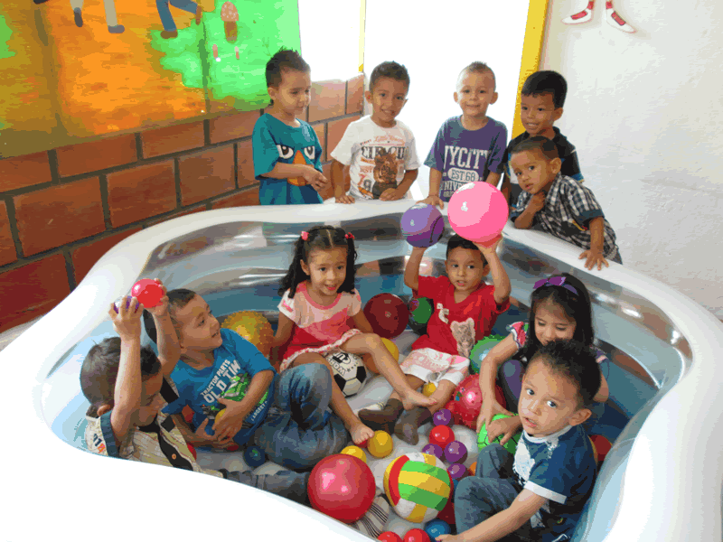 piscina de pelotas