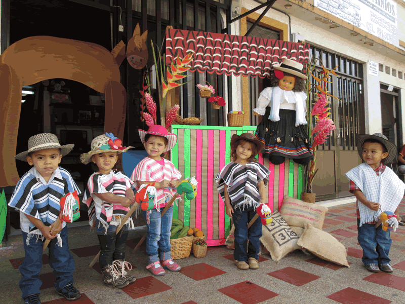 jean day de poncho y sombreo 5