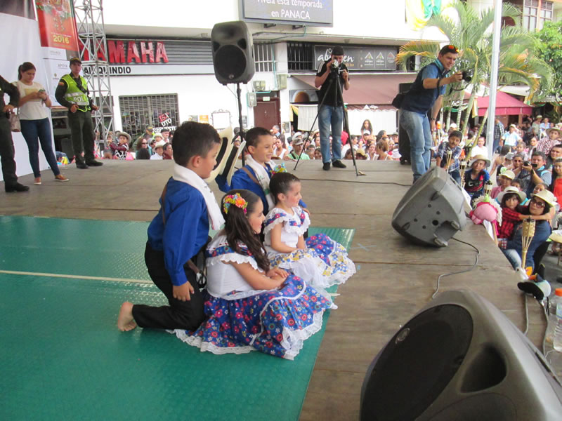 Presentación artistica Fiestas de Quimbaya 6