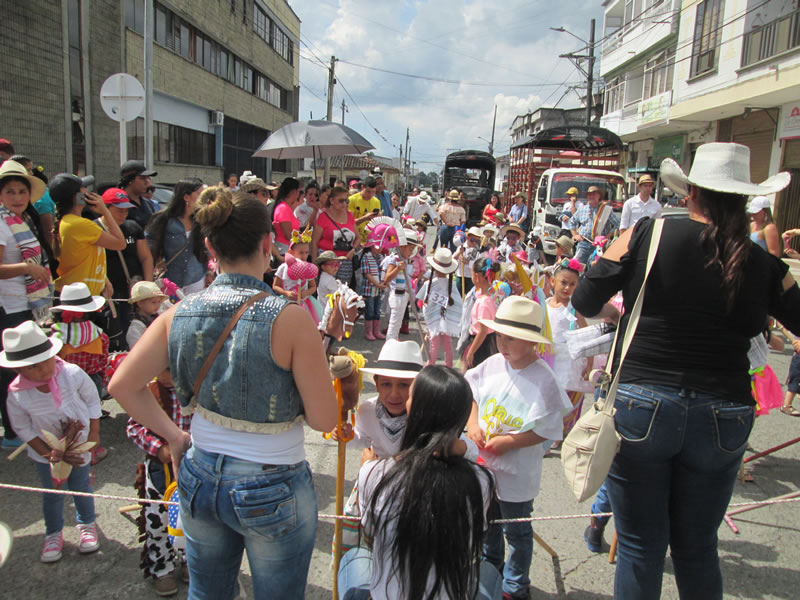 Caballitos de palo