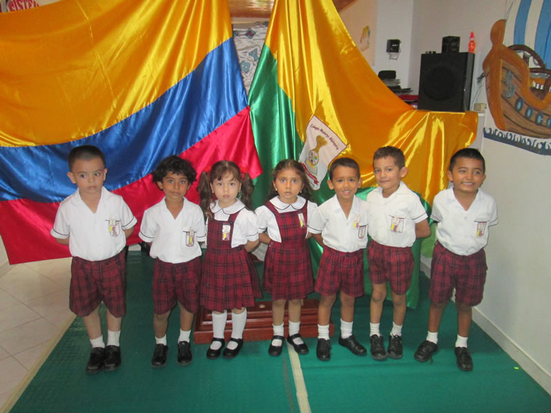 Izada de bandera Junio jM