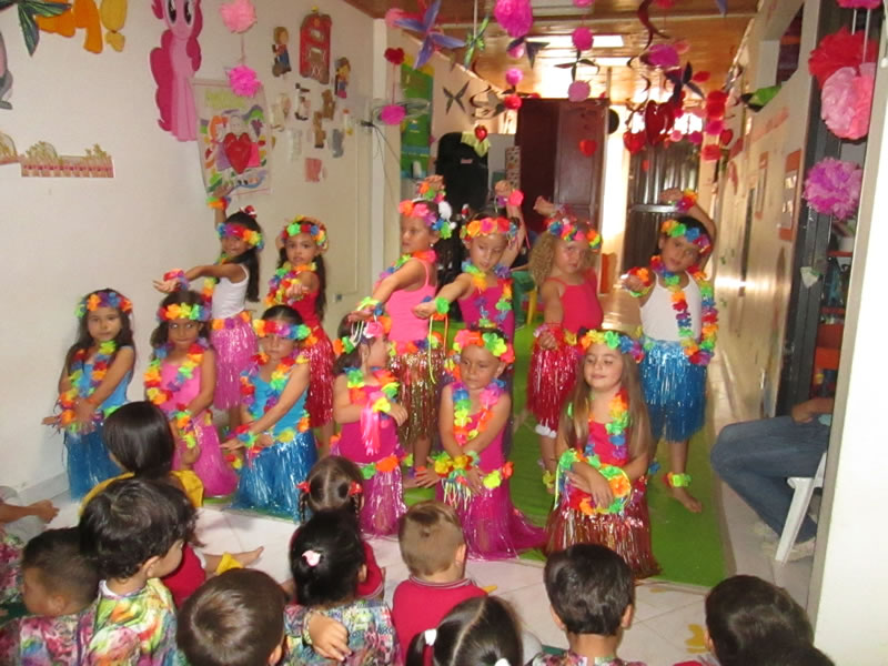 Ensayo en el colegio de bailes    1